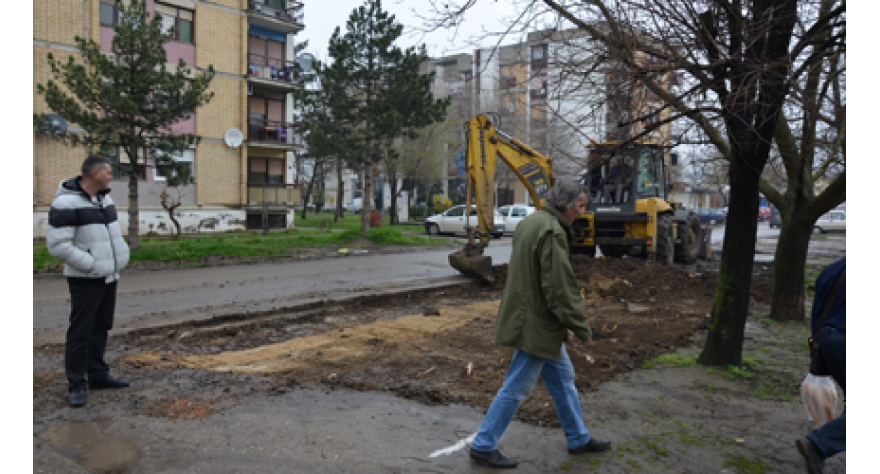 Proširuje se parking prostor u Pećincima